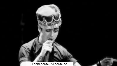 green day day fuckin rox!!!! Moderator
