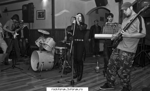 trupa noua: Akantyss - Trupa Akantyss a fost la inceput o idee. Acum - Romanian Rock Bands